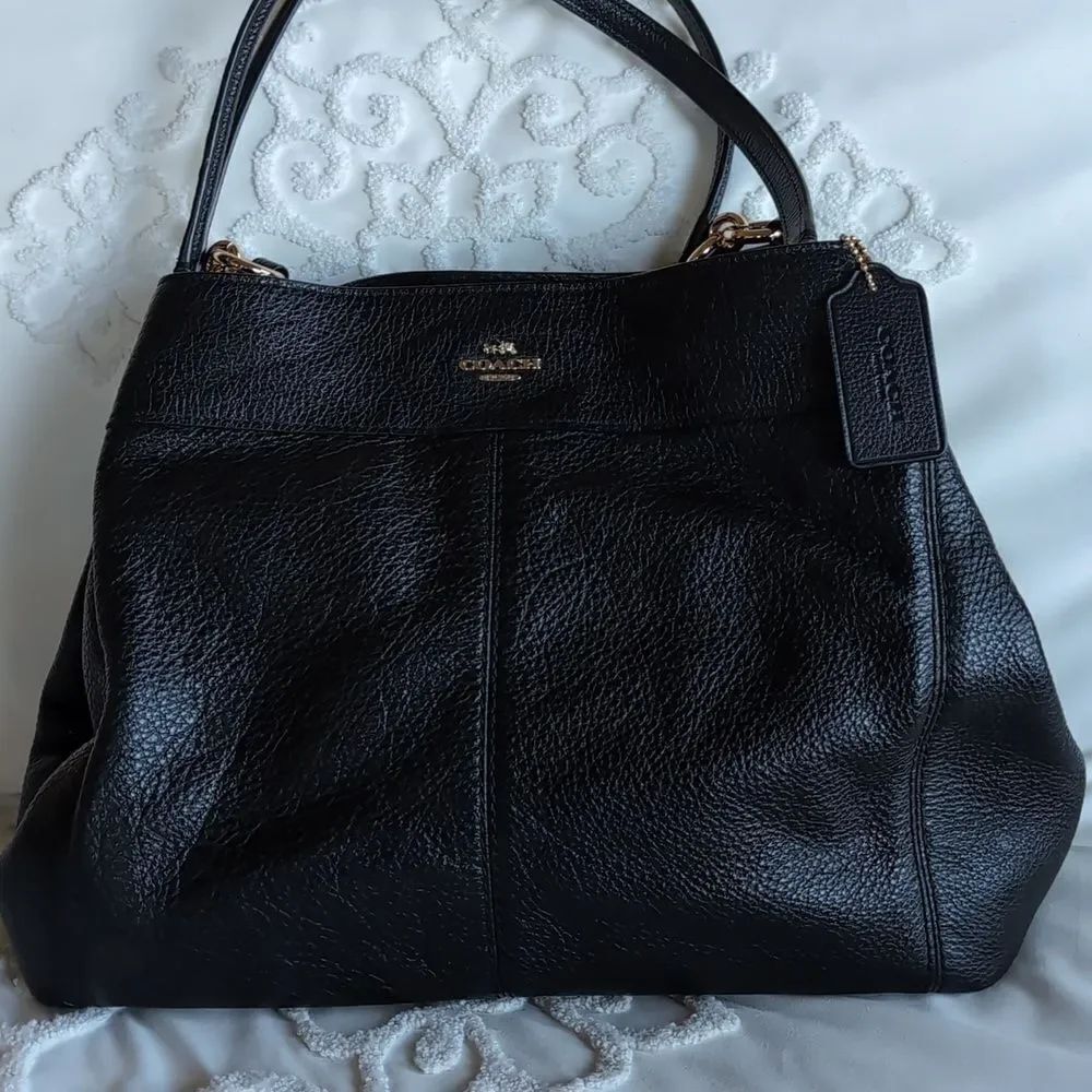Coach Large Lexy ♣️Black Pebble Leather Shoulder Luxury Hobo Bag